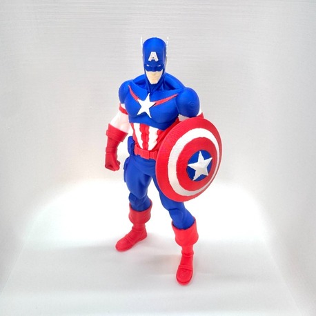 Özel Üretim Captain America (Marvel) 3D Baskı Koleksiyon Figürü (18 cm)