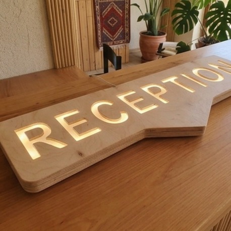 Ahşap Işıklı Reception Tabelası
