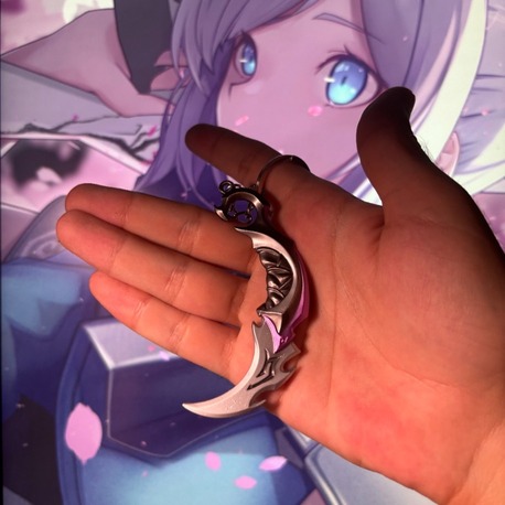 Yağmacı Karambit (Mor) Metal Mini Figür