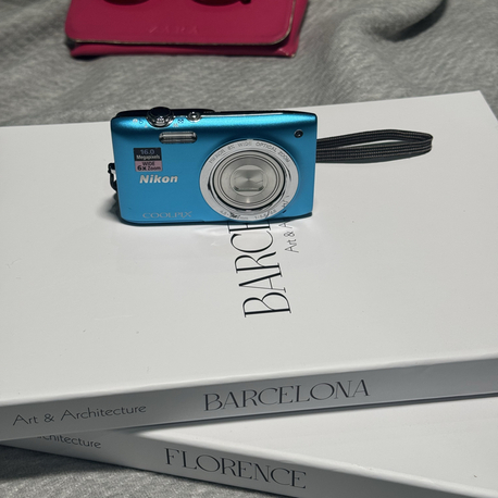 Nikon coolpix S2700