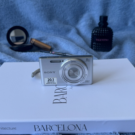 Sony cybershot W830 