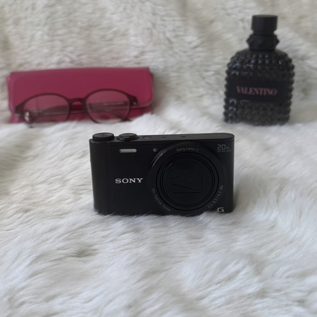 Sony cybershot WX300
