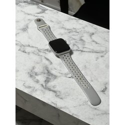 Apple watch 2 SE