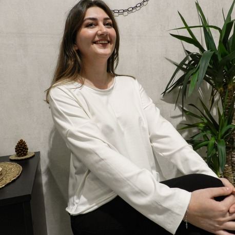 Bisiklet Yaka Beyaz Uzun Kol Tişört