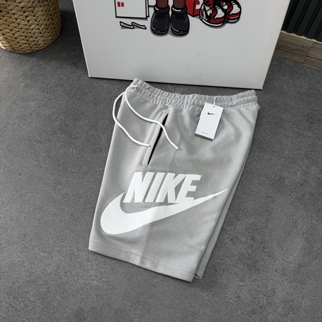 Nike Big Swoosh Logo Şort | Gri