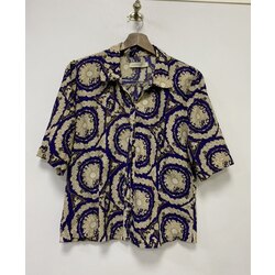 patterned shirt