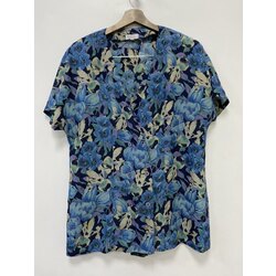 patterned silk shirt