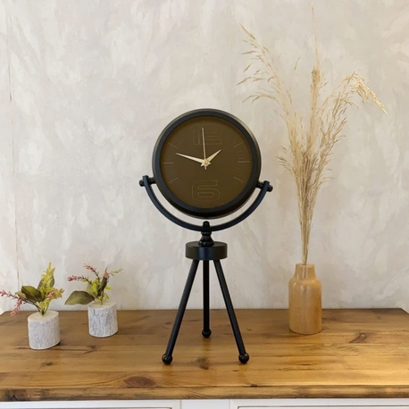 Siyah Metal Mini Tripod Spor Masa Saati 45×26 cm