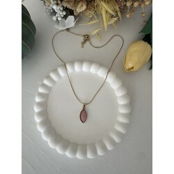 Pembe Opal Taş Kolye | Çelik
