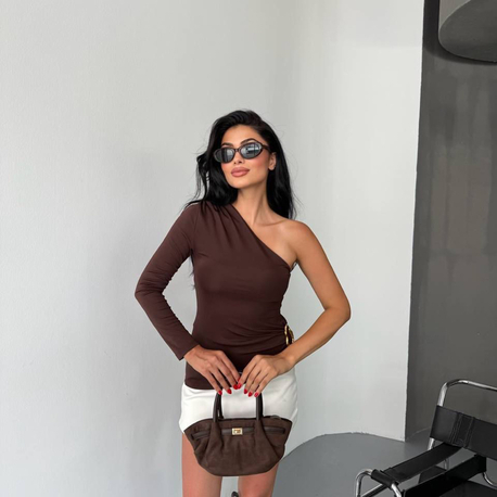 Kahverengi omuzu açık crop 