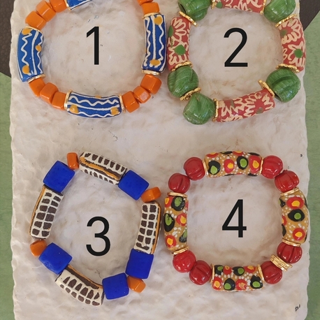 Ghana & Bracelet