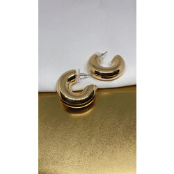 gold halka küpe
