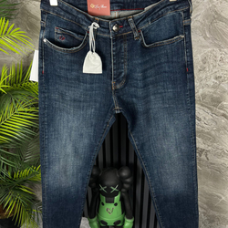 Loro Piana  Slim Fit Jeans 1628