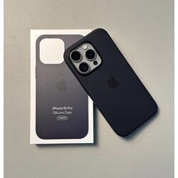 İPhone MagSafe Özellikli Slicon Kılıf-Siyah