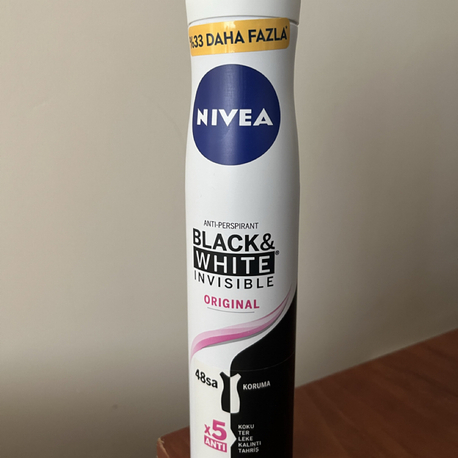 Black and White Invisible Clear Kadın Deodorant Sprey 200 ml