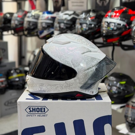 SHOEİ Z8 Beyaz Desenli