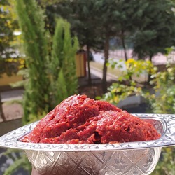 Acısız biber salçası