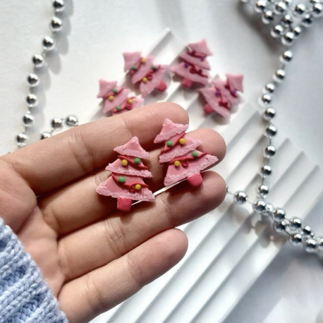 #167 - Pinky Christmas Tree 