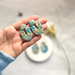 #140 - be.Blue • Cornelia