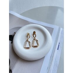 VIP Sallantılı Küpe