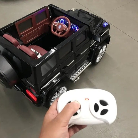 Mercedes g500