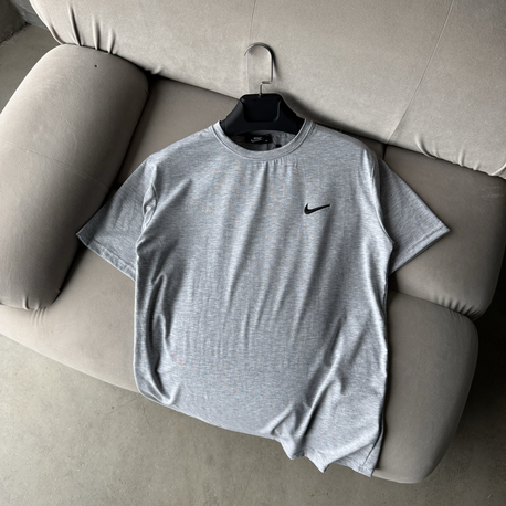NİKE Basic Gri T-Shirt 