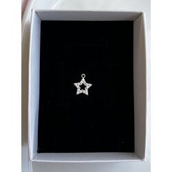 taşlı yıldız charm