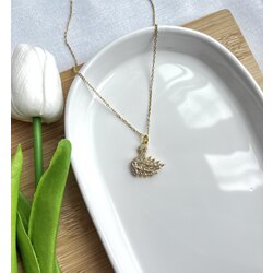 kuğu taşlı kolye