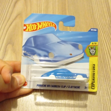 PORSCHE 911 CARRERA CLIP/Á ATTACHE