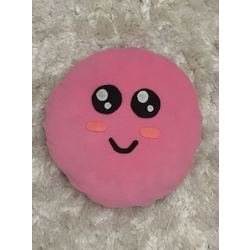pembe yuvarlak yastık