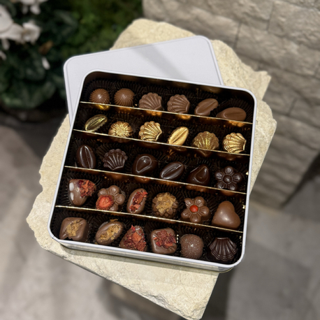 Lüks Kare Metal Kutu Karışık Dolgulu Çikolata | 300 gr