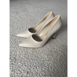 Kadın bej rengi Stiletto