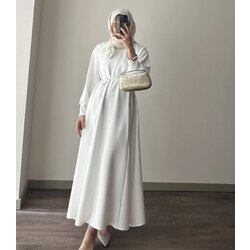GÜL BROŞLU ELBİSE- BEYAZ