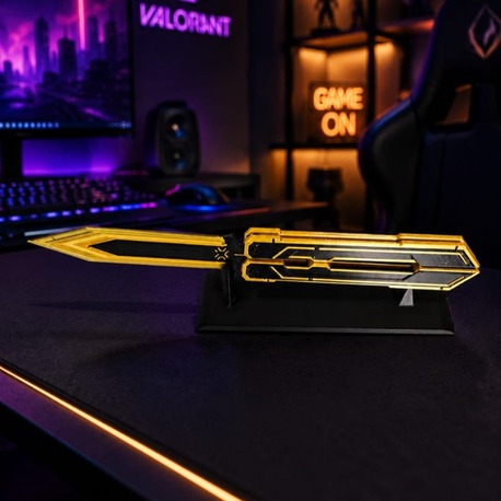 Valorant Standlı Hareketli Champions 2025 Kelebek – Oyuncu Odası İçin Özel Tasarım
