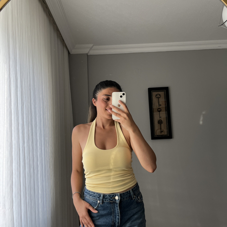 Halter yaka top