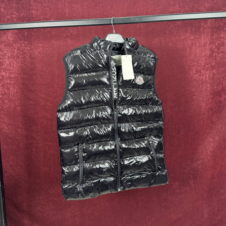 Moncler Yelek