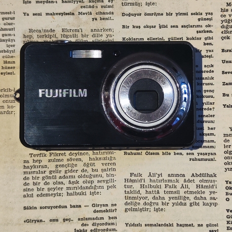 FUJİFİLM J37