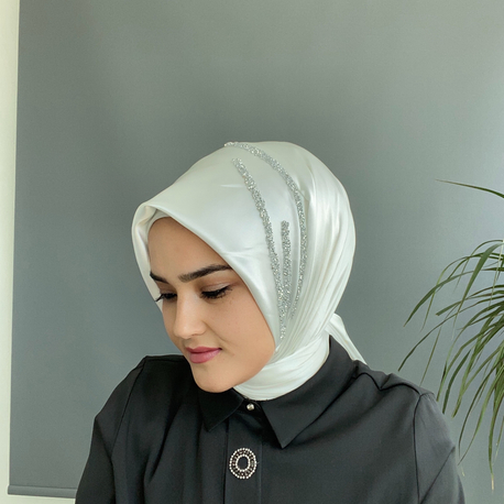 Kırık beyaz 