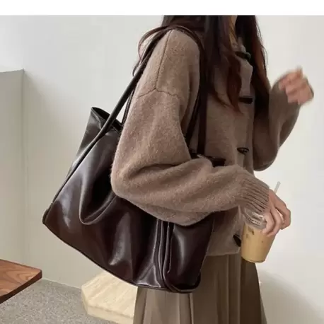 Loona Soft Model Acı Kahverengi Kadın Omuz ve Kol Çantası
