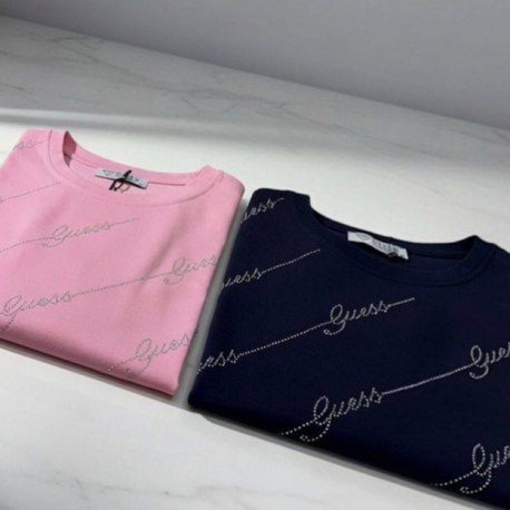 Guess tshirt