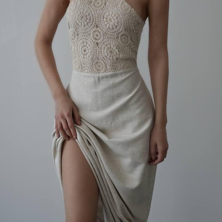 HALTER YAKA KETEN ELBİSE