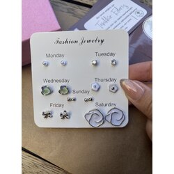 Konsept Günlük Silver Küpe Seti