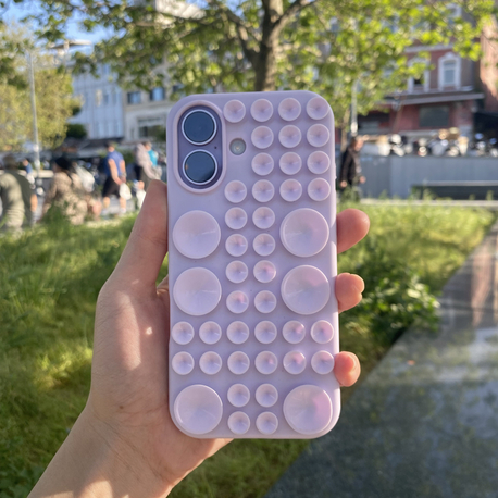 Vantuzlu İPhone Kılıfları