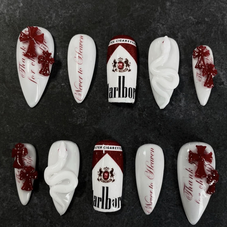 Marlboro Nail Set