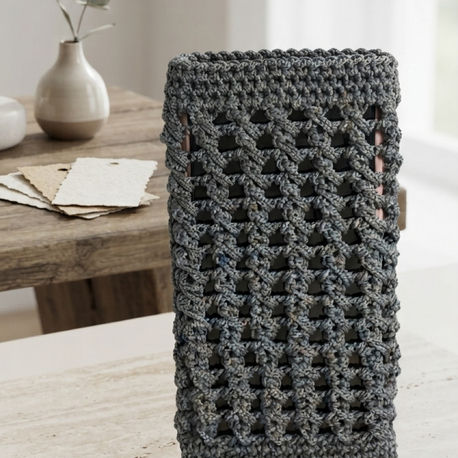 El Örgüsü Antrasit Telefon Kılıfı | Handmade Crochet Phone Sleeve