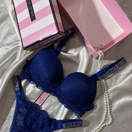 Victoria’s secret dolgulu dantelli taş detaylı sütyen takımı 