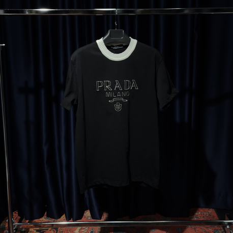 Prada tişört