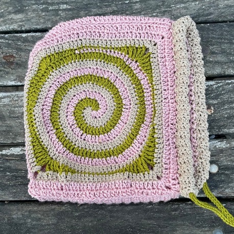 Flora spiral balaclava