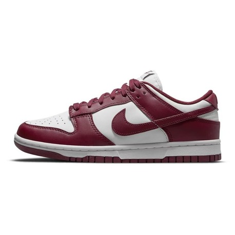 Nike SB Dunk Low Bordeaux