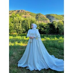 white dress